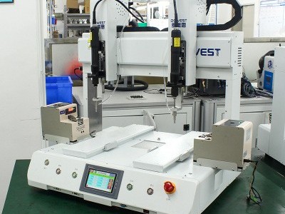 哪家自動擰螺絲機可以自動識別漏鎖、漏送問題？-堅豐股份